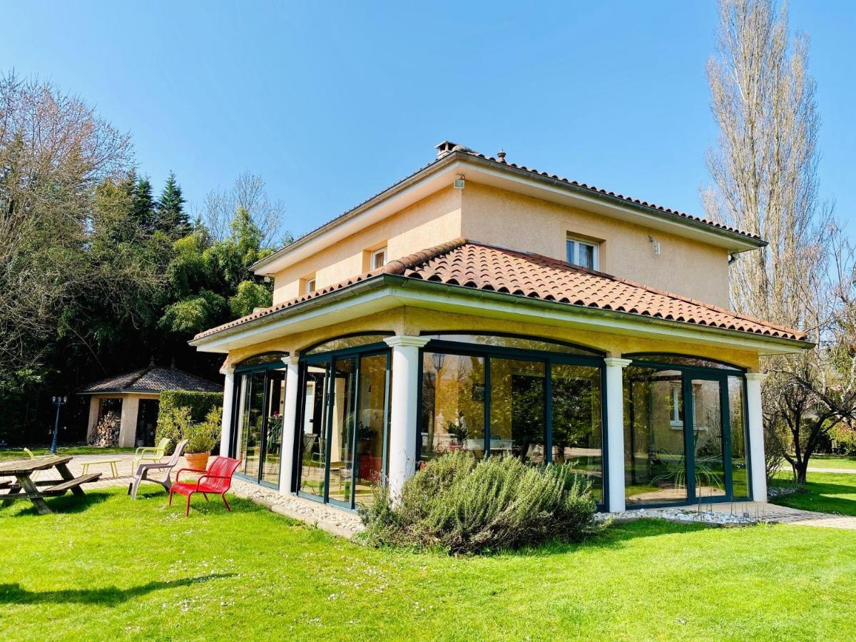 Domaine De Suzel Hotel Vignieu ภายนอก รูปภาพ