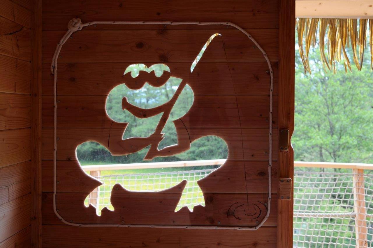 Domaine De Suzel Hotel Vignieu ภายนอก รูปภาพ